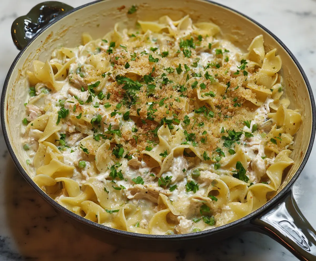 Easy Creamy Tuna Noodle Casserole